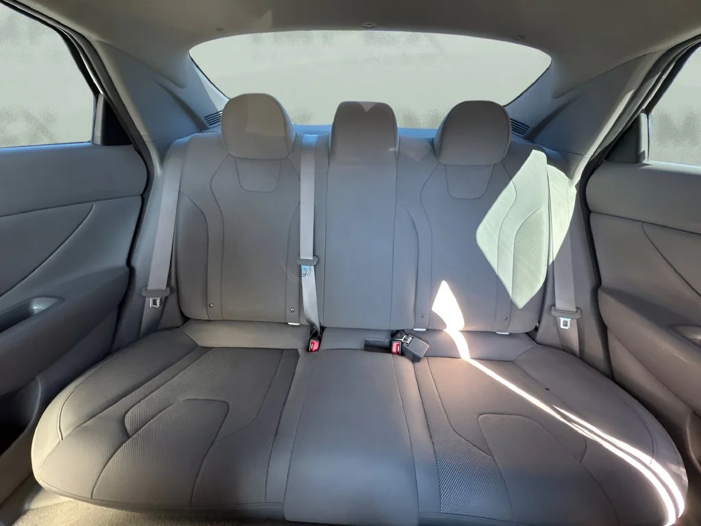 Used 2021 Gray Hyundai SE image 10