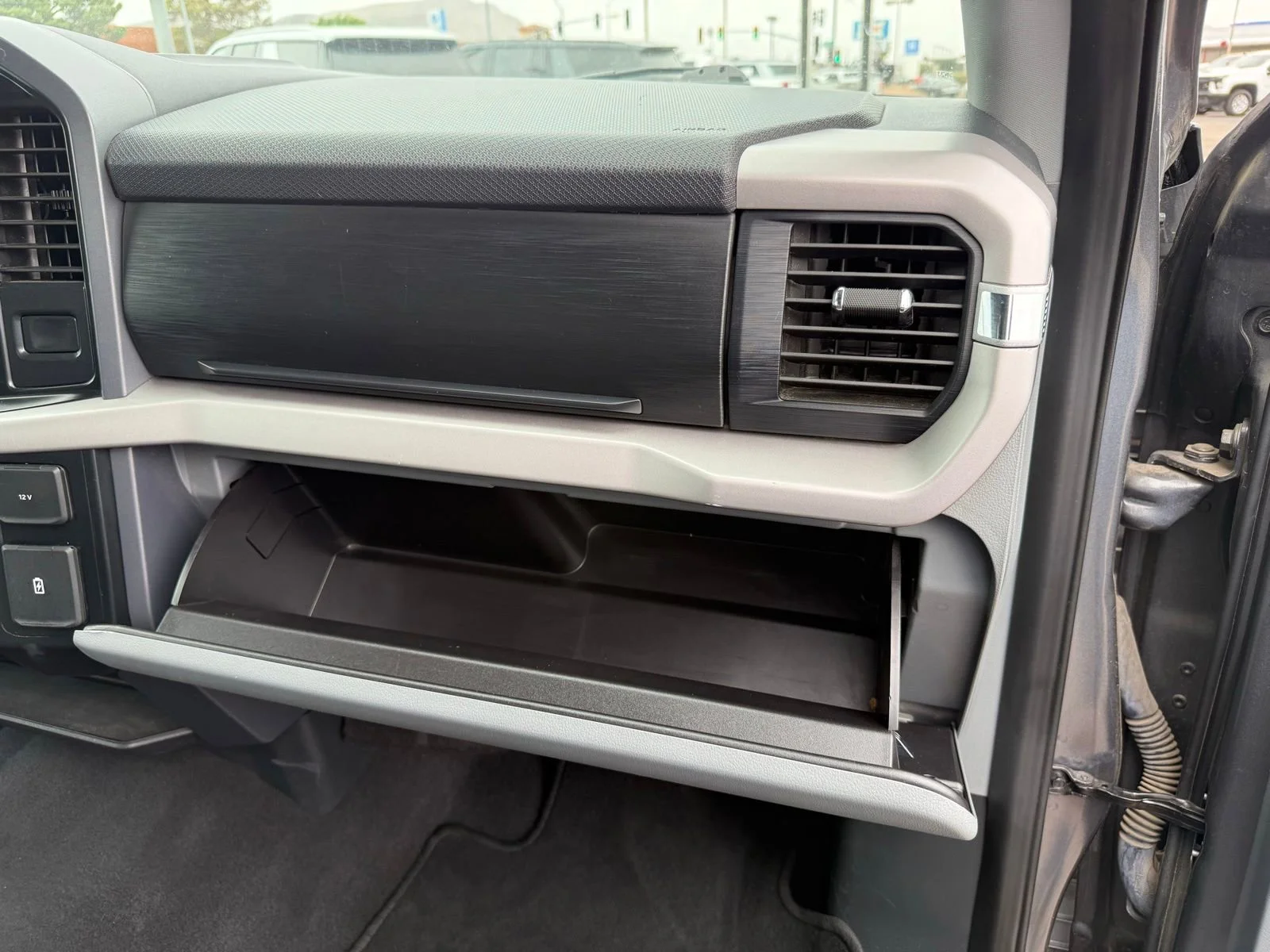 2023 Ford F-150 XLT - Photo 27