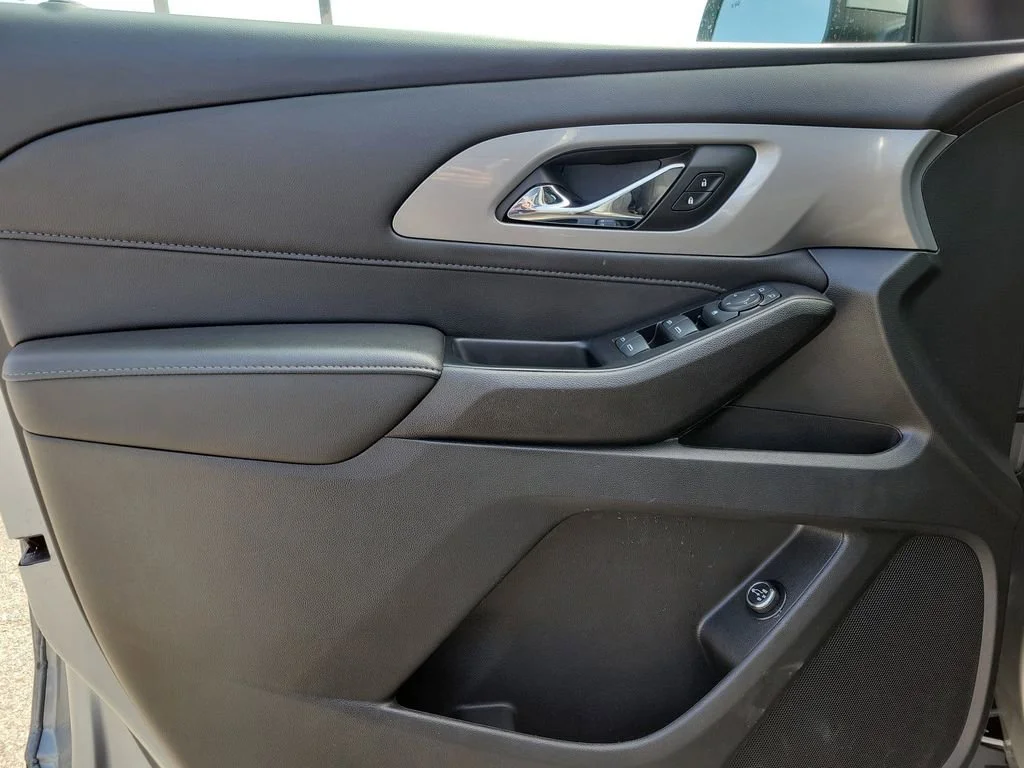 2023 Chevrolet Traverse 1LT - Photo 19