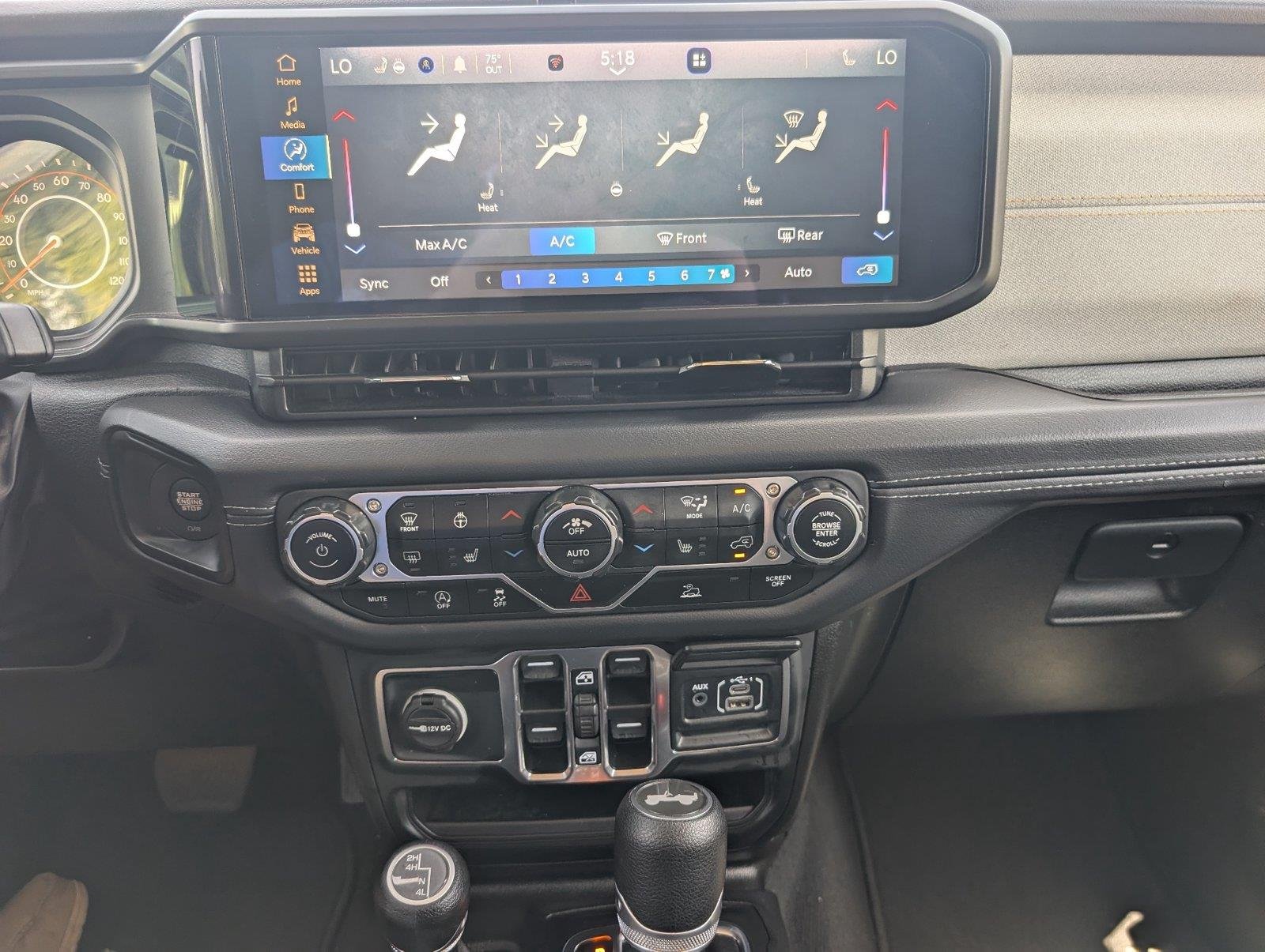 Used 2025 Black Clearcoat Jeep Sahara image 17