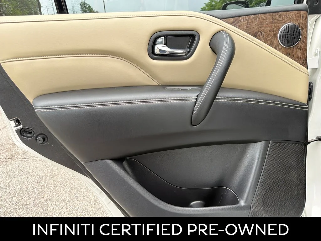 Certified Used 2023 Moonstone White INFINITI Premium Select image 32