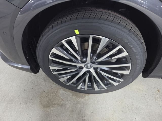 New 2026 Cloudburst Gray Lexus PREMIUM PLUS image 10