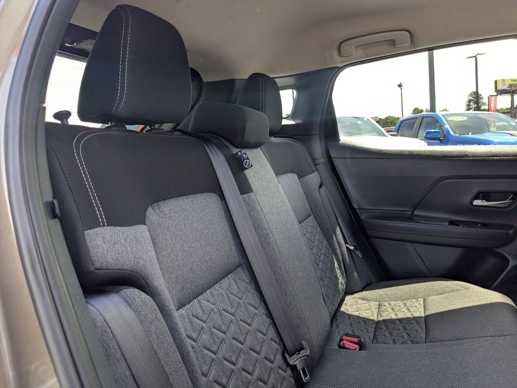 Used 2025 Canyon Bronze Metallic Nissan SV image 26