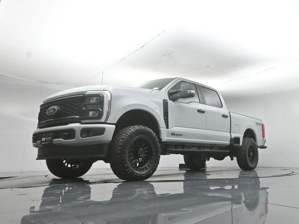 New 2026 Avalanche Ford XL image 43