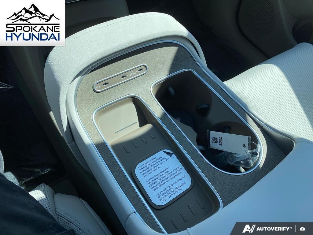 New 2026 Abyss Black Pearl Hyundai SEL Premium 7P image 21
