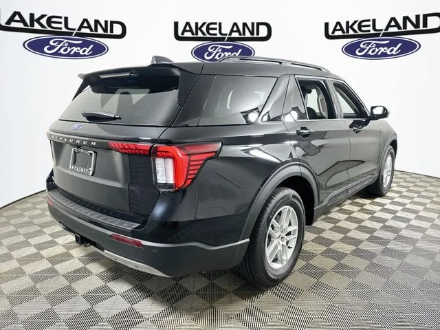 New 2026 Black Ford Active image 3