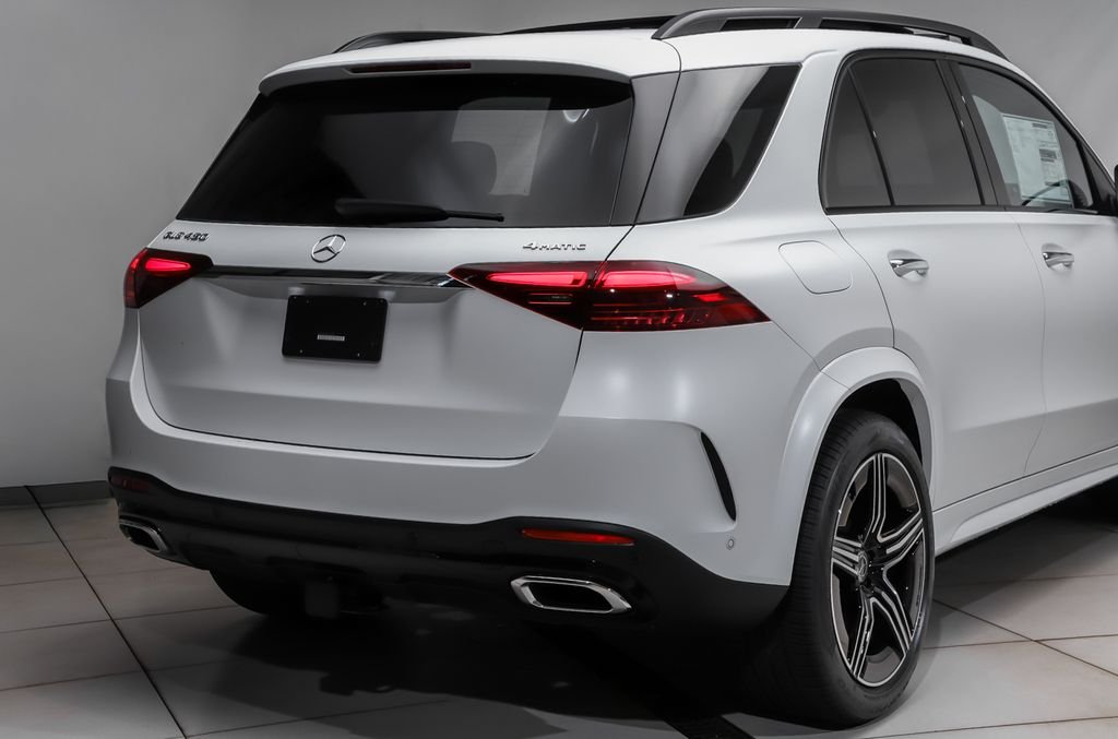 New 2026 MANUFAKTUR Moonlight White Magno Mercedes-Benz GLE 450 image 4
