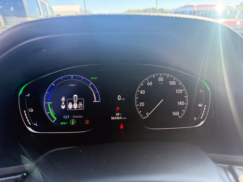 Used 2022  Honda Sport image 6