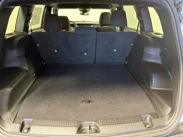 New 2026 Silver Jeep Laredo image 9