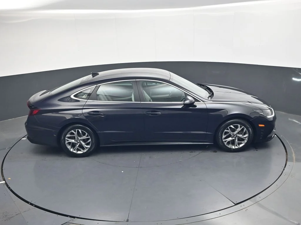 Used 2023 Blue Hyundai SEL image 28