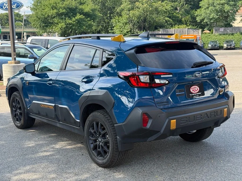 Used 2024 Geyser Blue Subaru Wilderness image 8