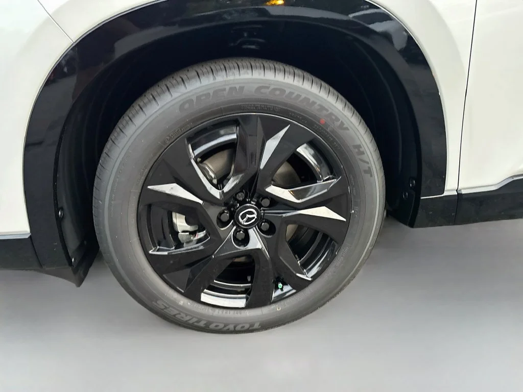 New 2026 Rhodium White Metallic Mazda 2.5 S Premium Plus AWD image 32