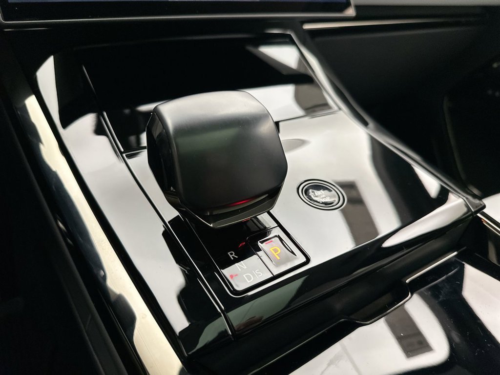 New 2027 Obsidian Black Satin Land Rover SV image 12