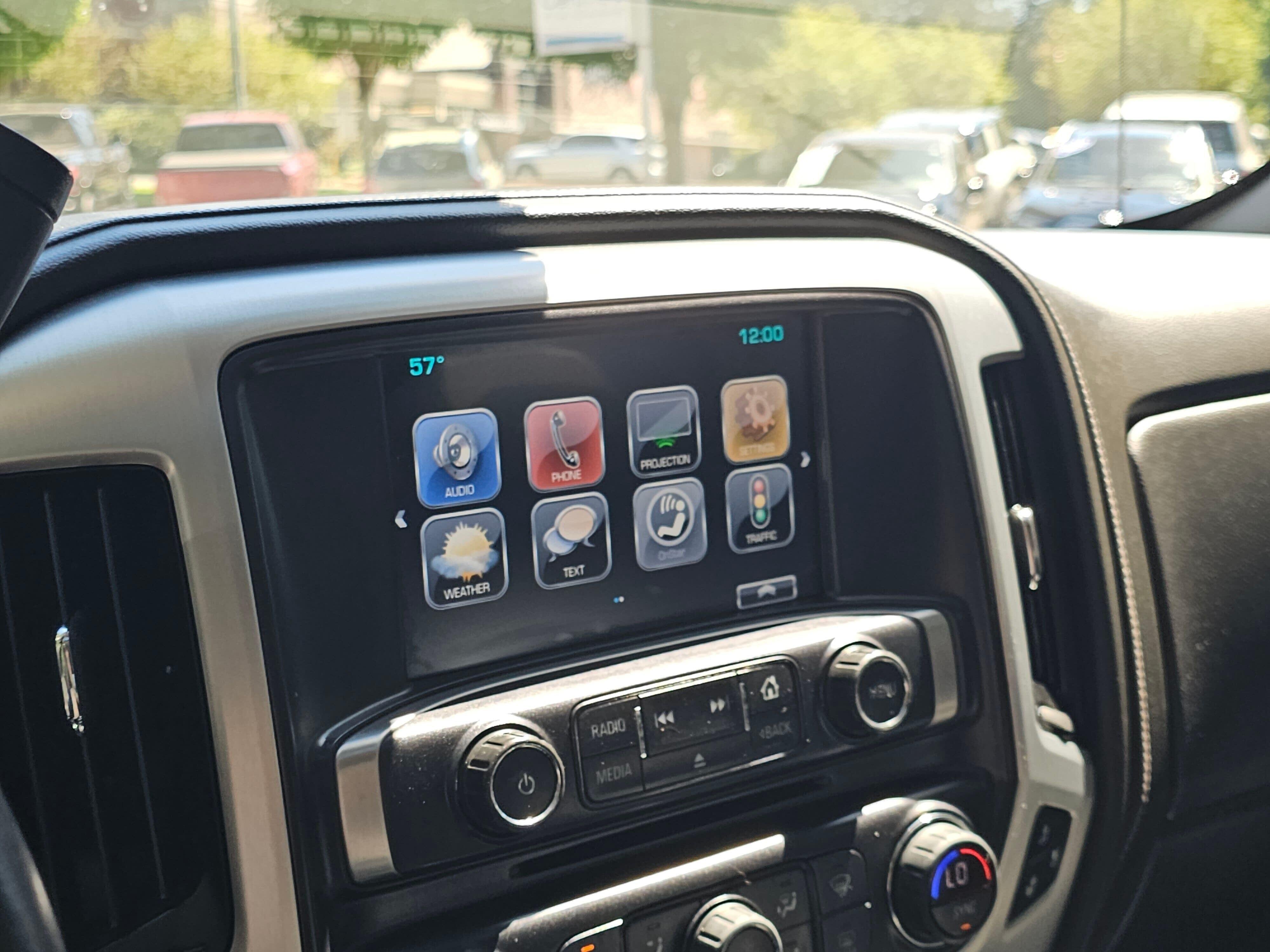 Used 2017 White Frost Tricoat GMC SLT image 29
