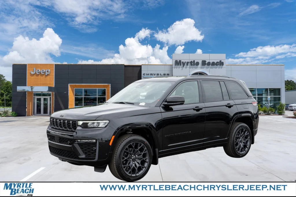 Grand Cherokee Summit | Myrtle Beach Chrysler Jeep