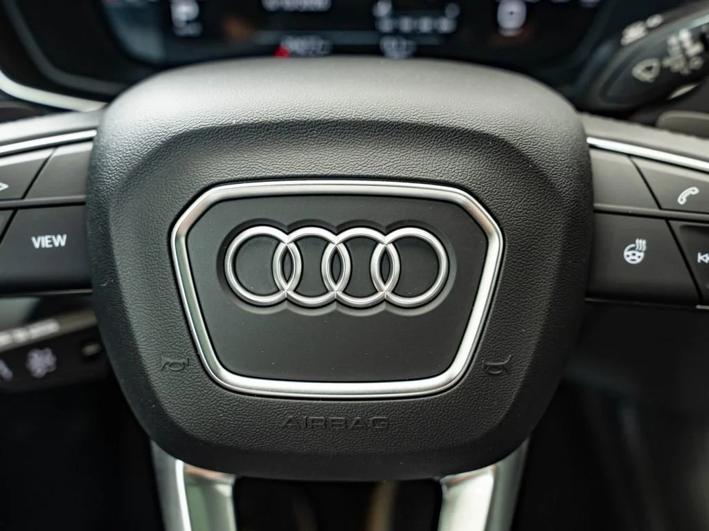 Used 2023 Black Metallic Audi 45 S line Premium image 31