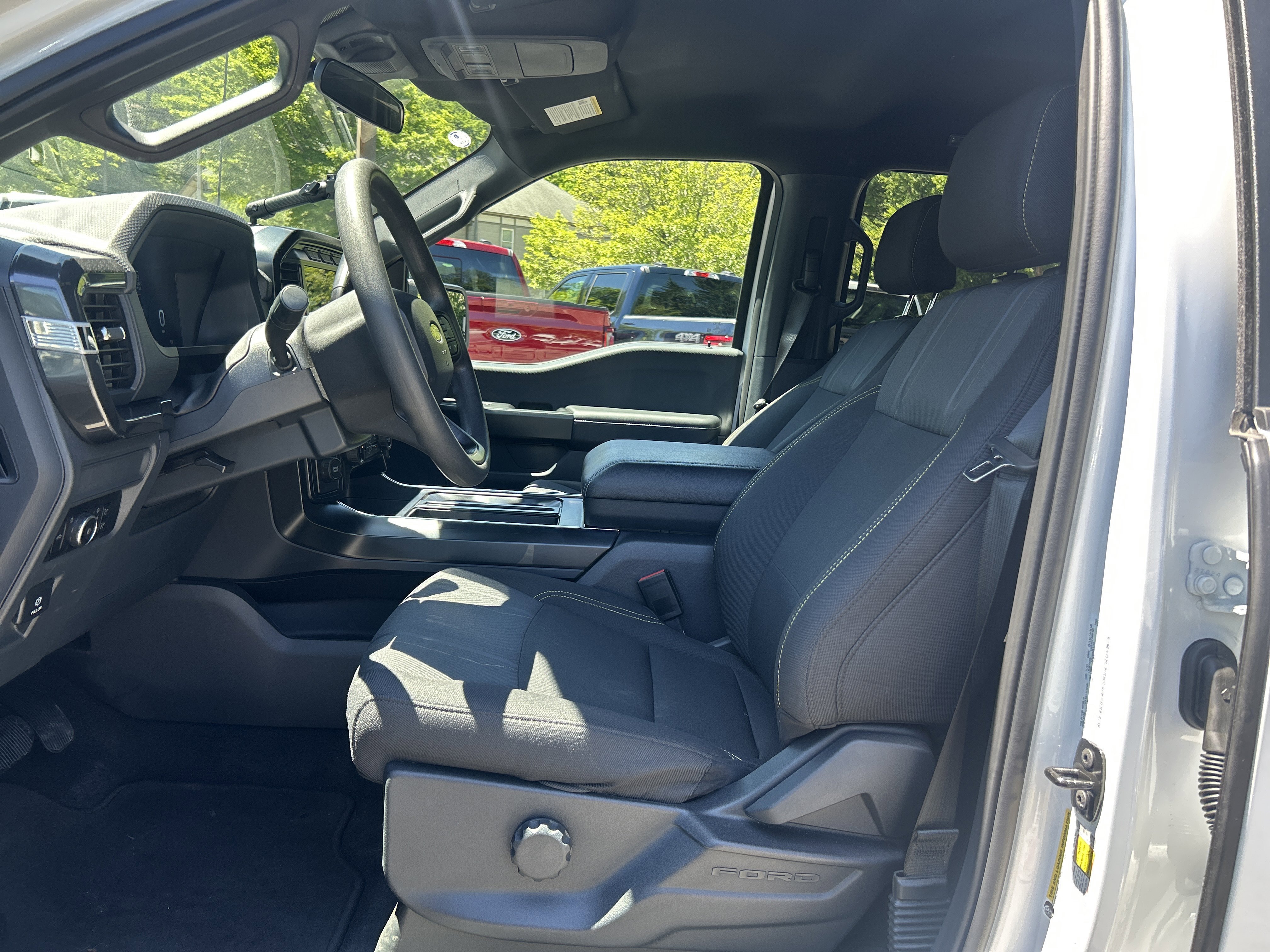 Used 2024 Oxford White Ford STX image 11