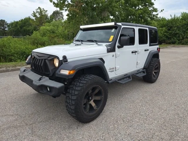 2020 Jeep Wrangler Sport S's photo