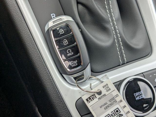 New 2025 Blue Hyundai Limited image 33