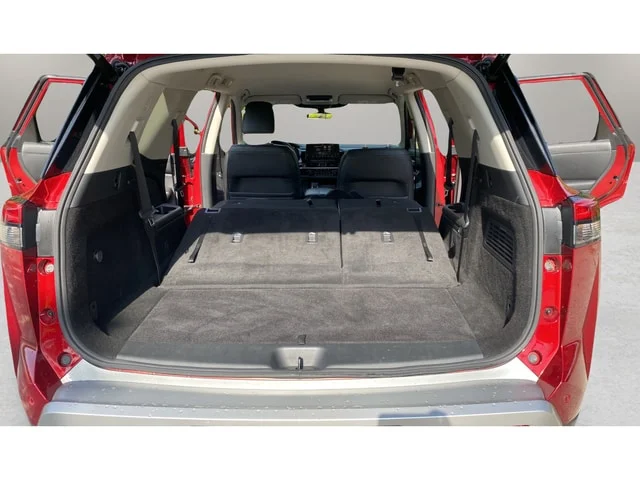 Used 2023 Scarlet Ember Tintcoat Nissan SL image 39