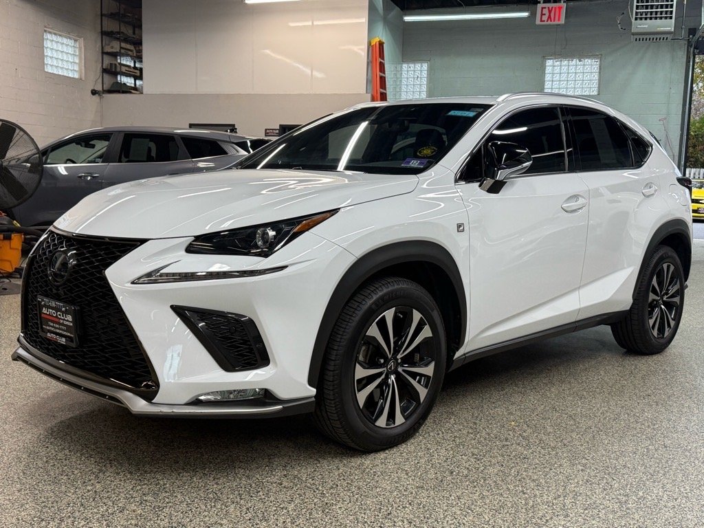 2020 Lexus NX 300 F SPORT photo 3