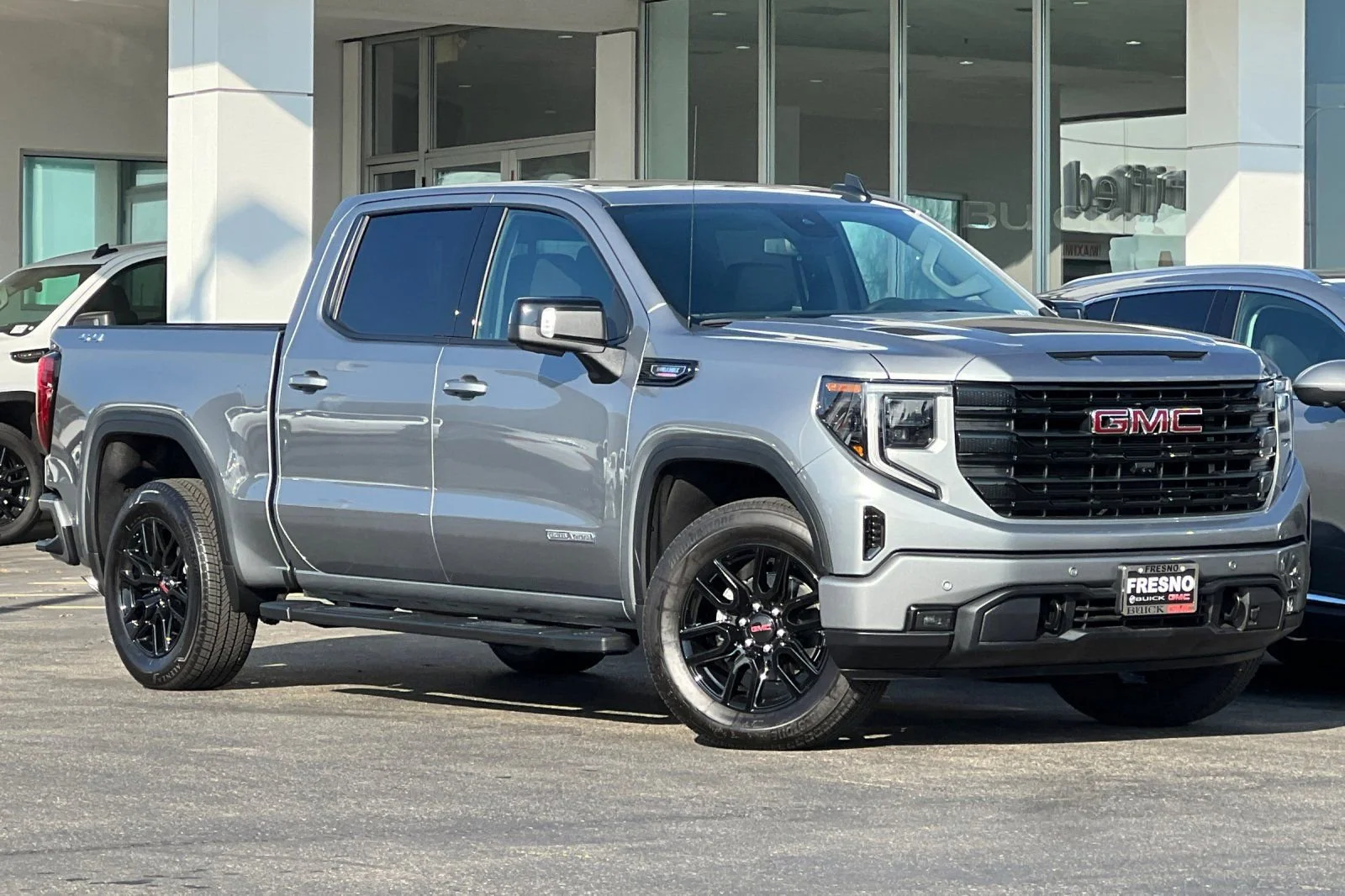 2026 GMC Sierra 1500 Elevation - Photo 2
