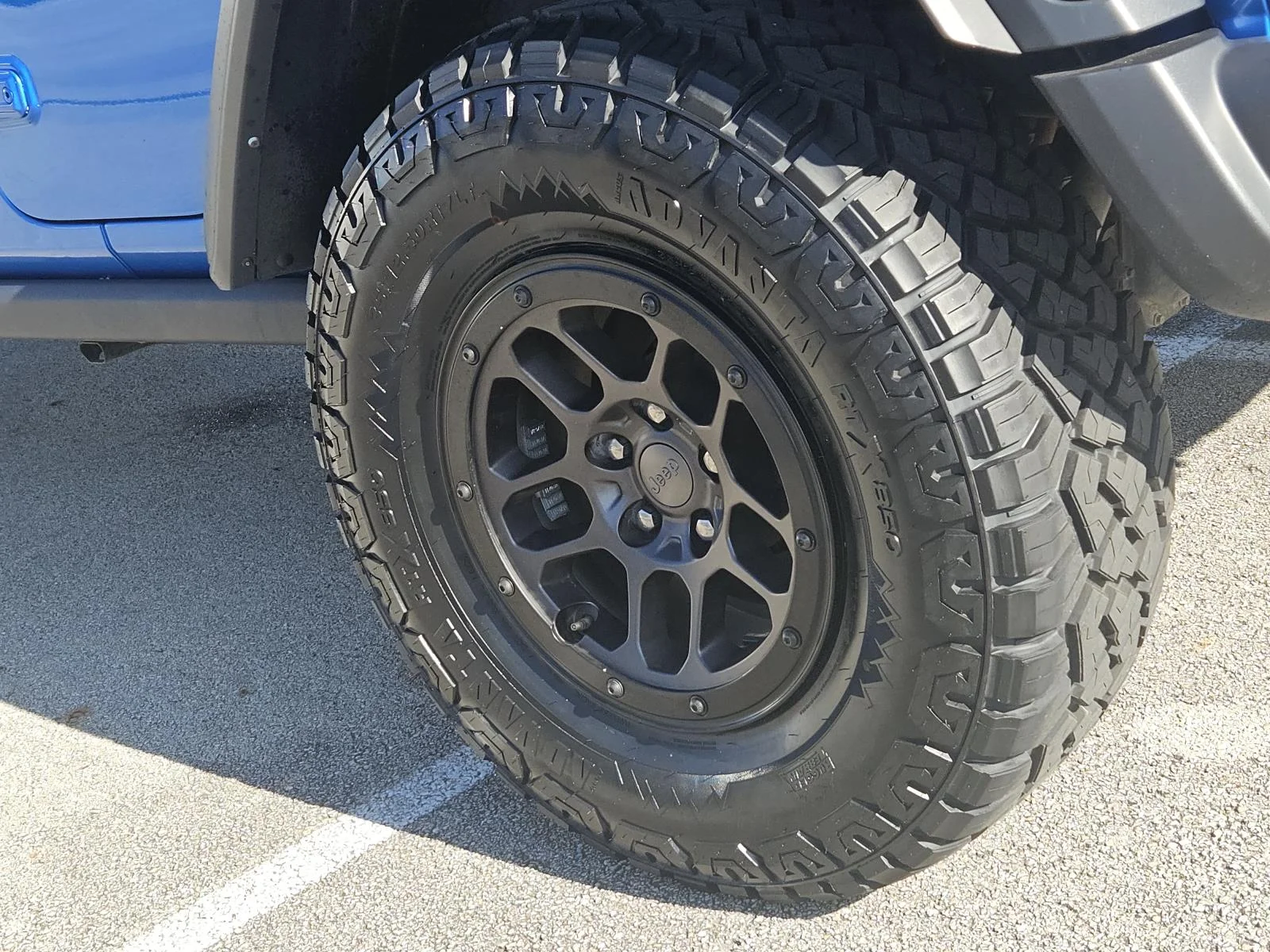 2023 Jeep Wrangler 4-Door High Tide - Photo 7