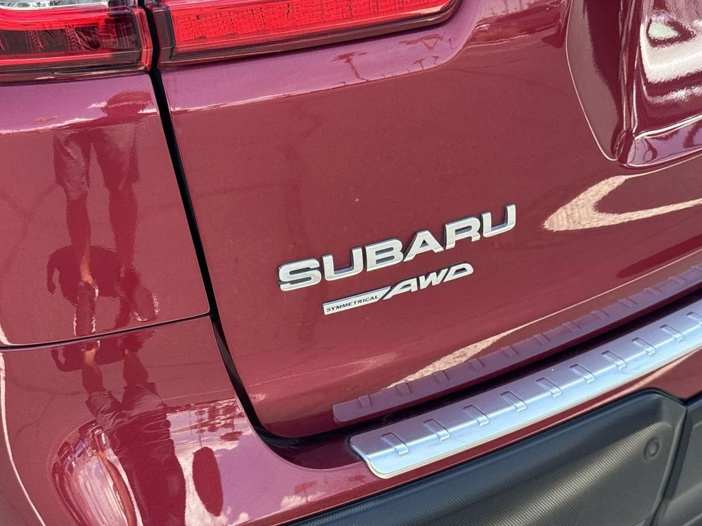 Used 2022 Red Subaru Touring image 33