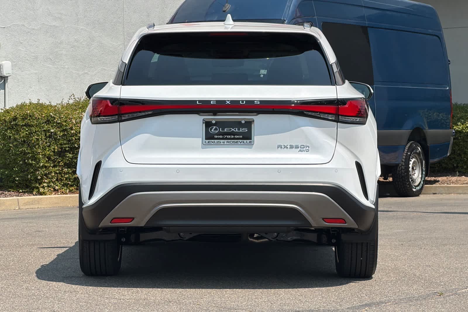New 2026 Eminent White Pearl Lexus RX 350h LUXURY AWD image 8