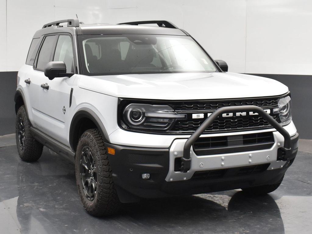New 2026 Space White Metallic Ford Outer Banks® image 10