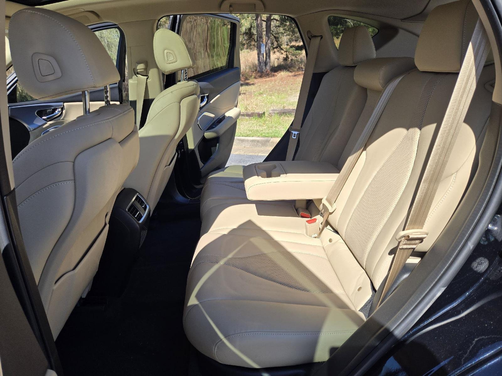 Used 2023 Majestic Black Pearl Acura w/Tech image 24