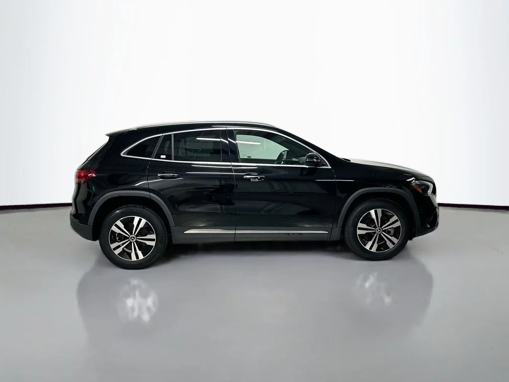 Certified Used 2024 Night Black Mercedes-Benz GLA 250 image 8