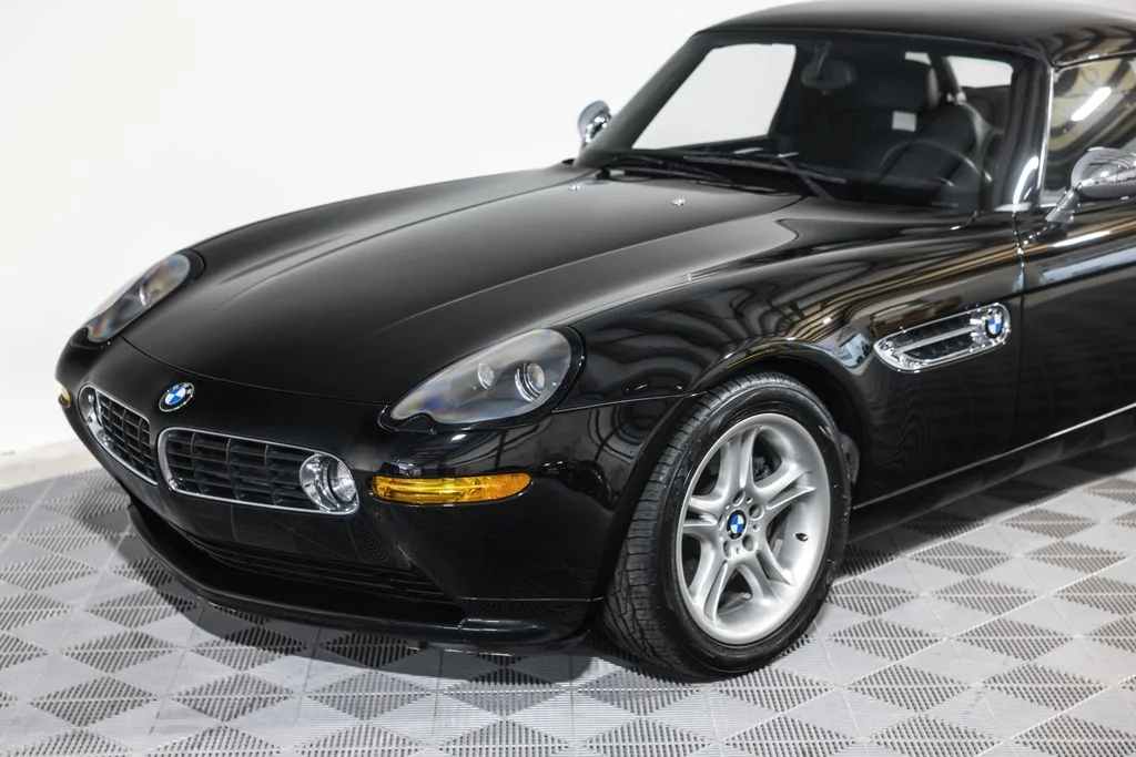Used 2002 Black BMW Base image 17