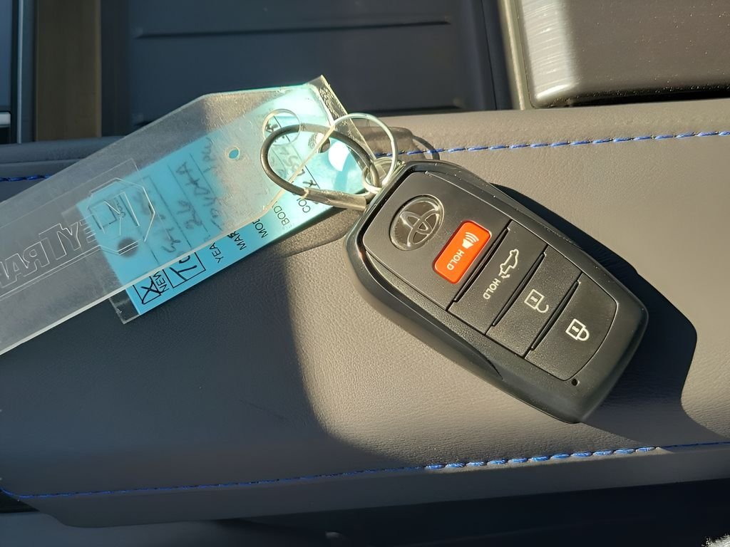 2026 Toyota Tundra Platinum - Photo 39