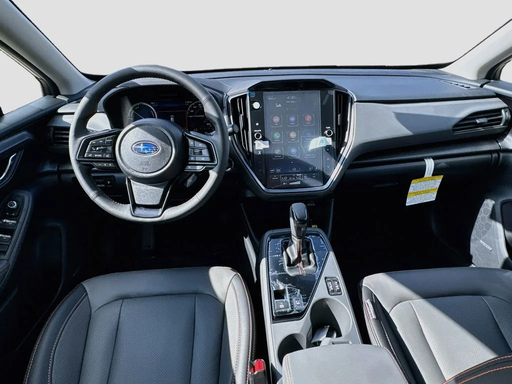 New 2026 CITRON YELLOW PEARL Subaru Limited Hybrid image 26
