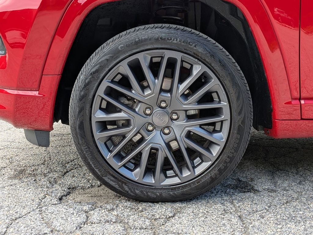Used 2022 Red Jeep Limited image 26