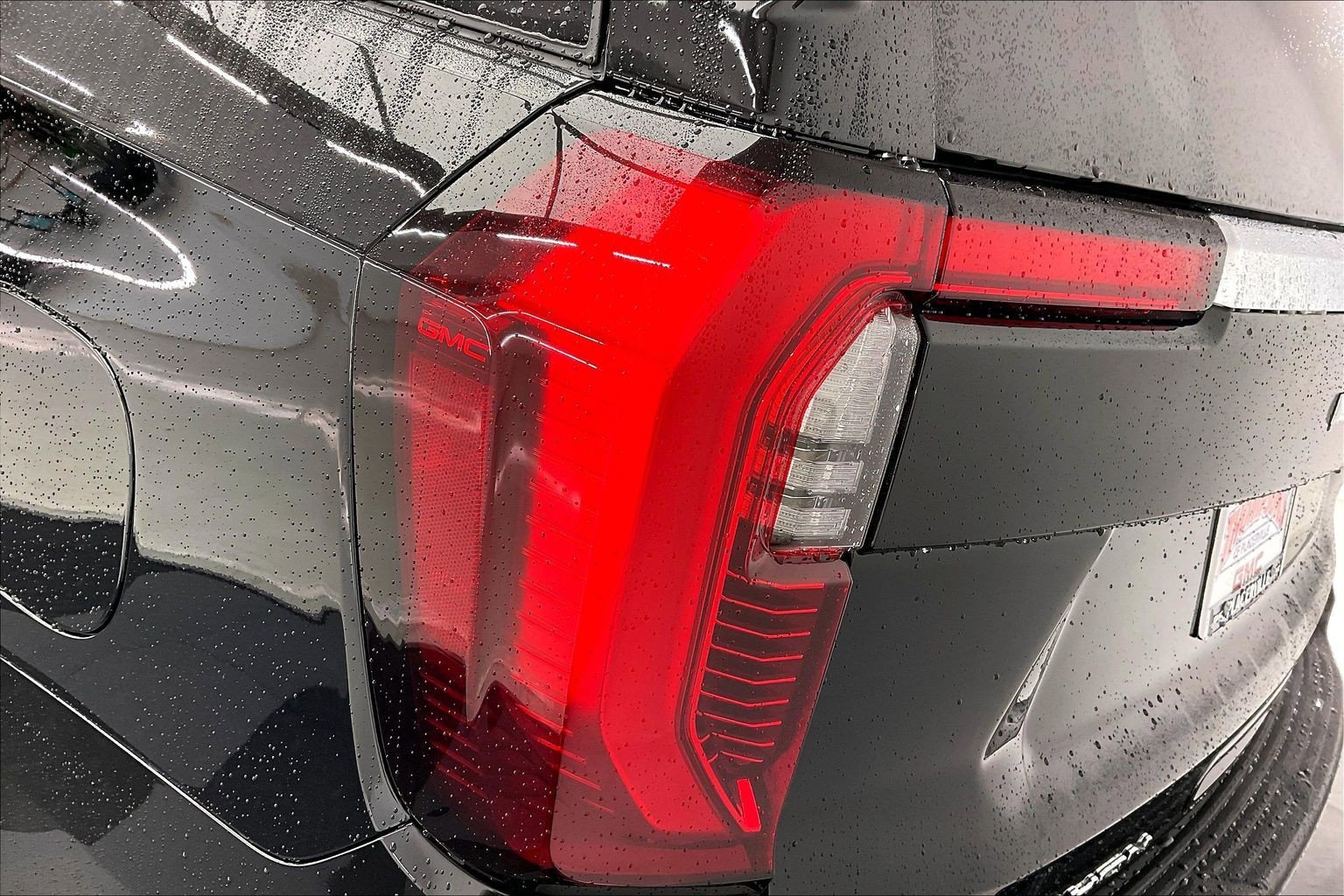 2026 GMC Yukon XL Denali - Photo 16