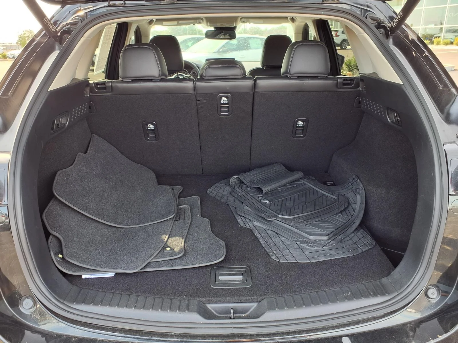 Used 2025 Jet Black Mica Mazda 2.5 S Preferred Package image 27