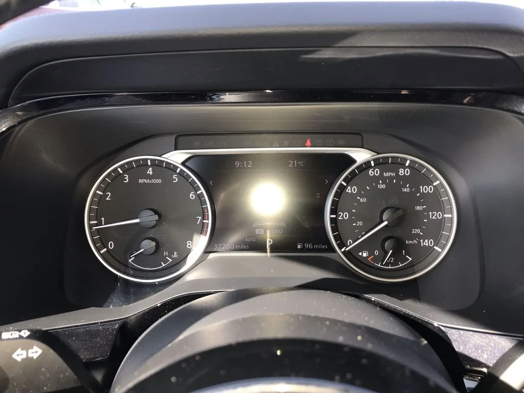 Used 2023 White Nissan SL image 15