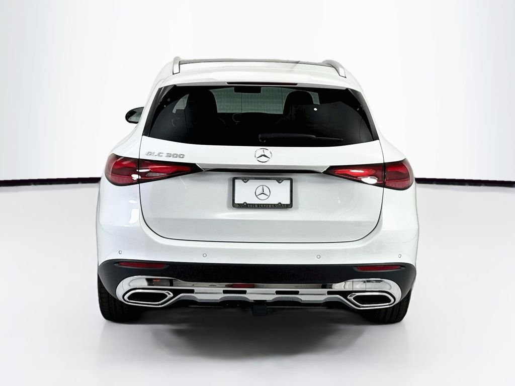 New 2027 Moonlight White Metallic Mercedes-Benz GLC 300 image 6