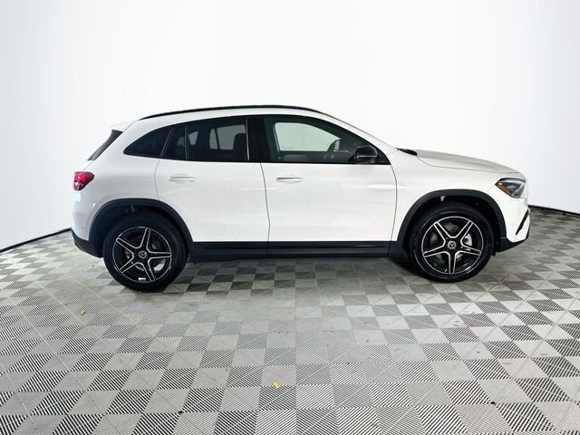 New 2026 Polar White Mercedes-Benz GLA 250 image 8