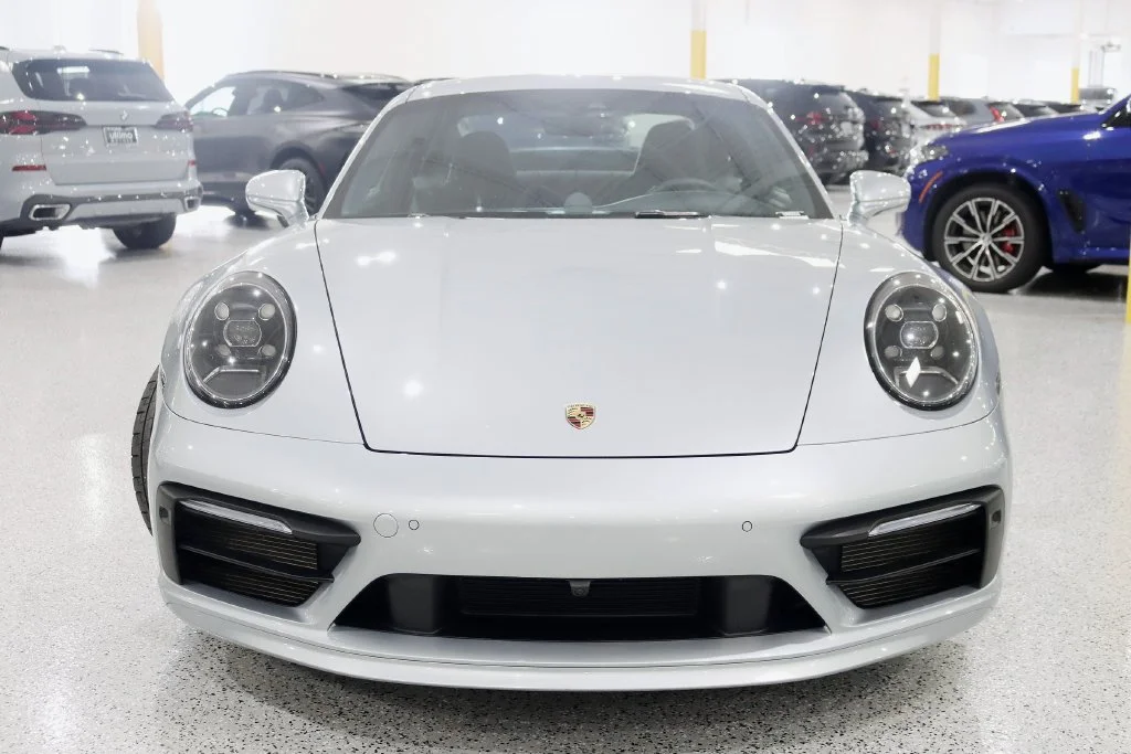 Used 2020 Silver Porsche Carrera S image 8