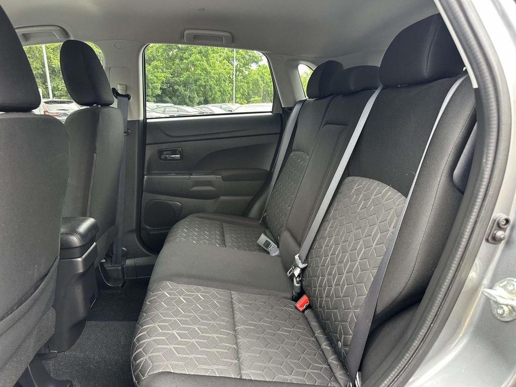 2024 Mitsubishi Outlander Sport ES - Photo 15