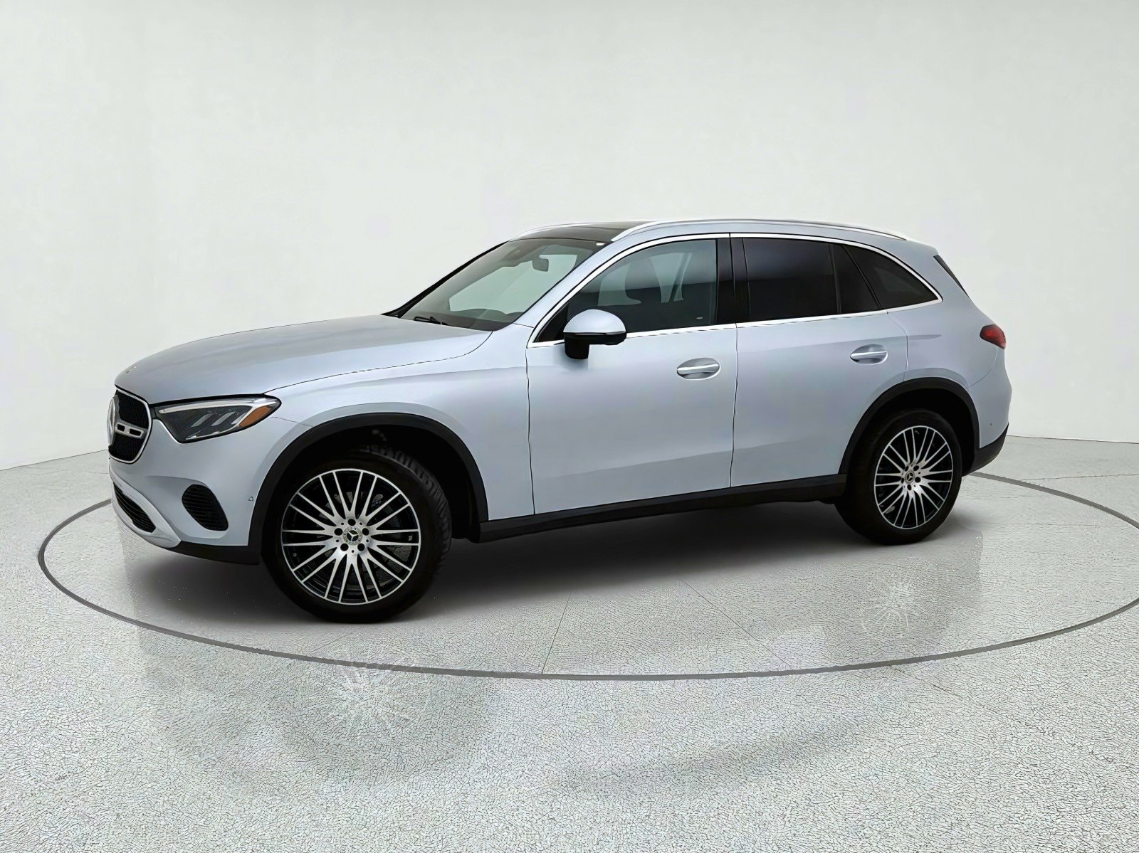 Certified Used 2026 Cirrus Silver Metallic Mercedes-Benz GLC 300 image 15