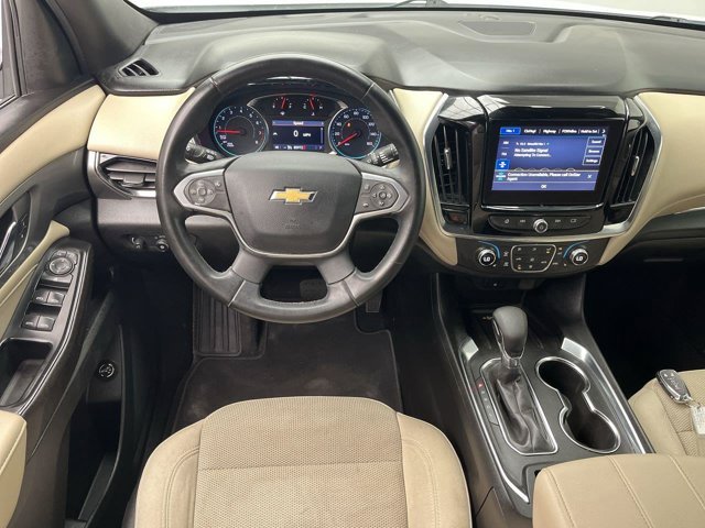 Used 2023 Summit White Chevrolet LT Cloth image 13