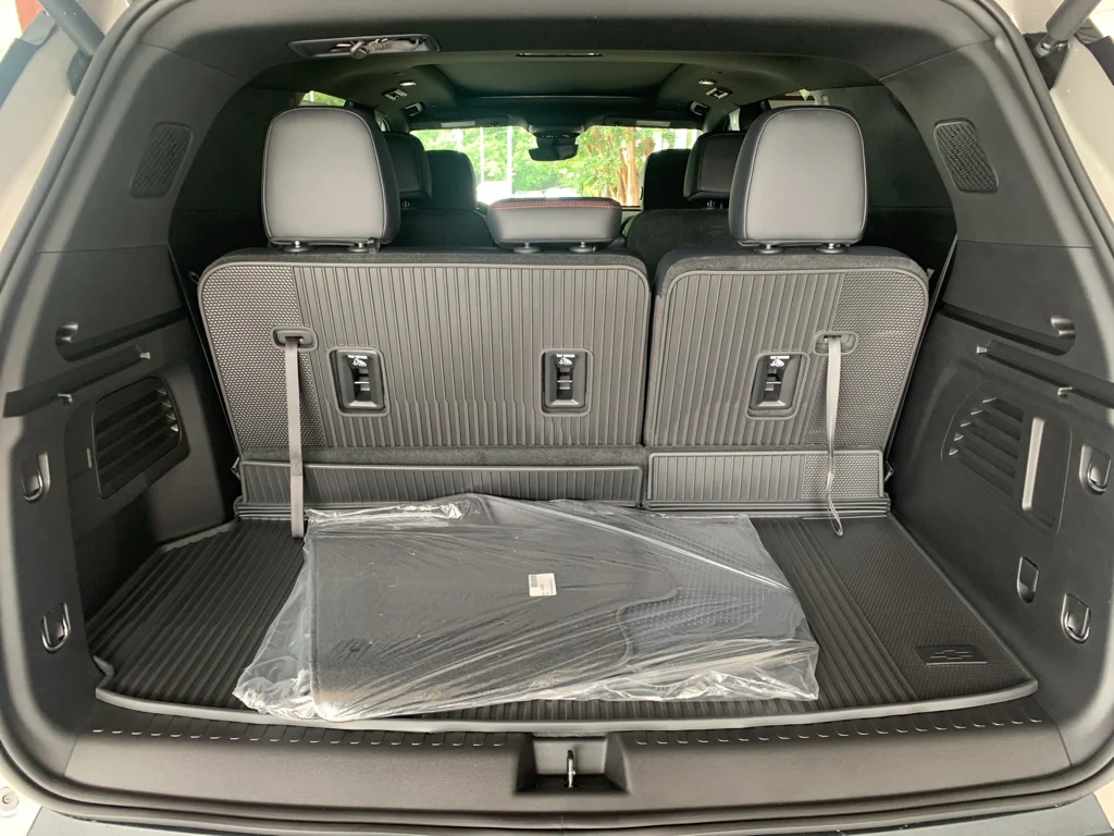 2026 Chevrolet Traverse Z71 - Photo 8