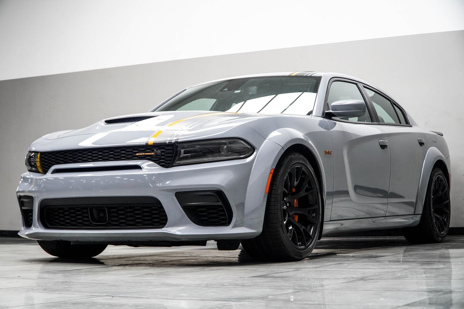 Used 2022 Gray Dodge R/T Scat Pack Widebody image 9