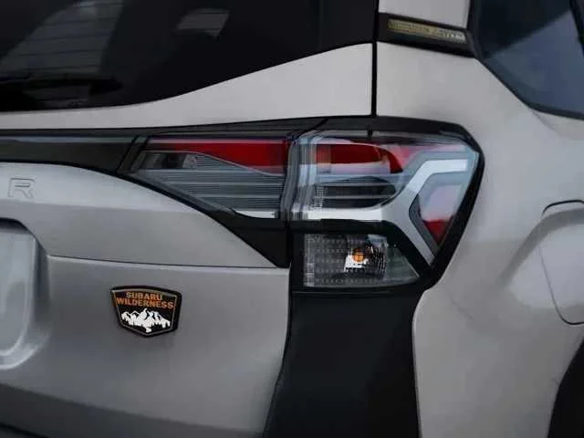 New 2026 RIVER ROCK PEARL Subaru Wilderness image 12