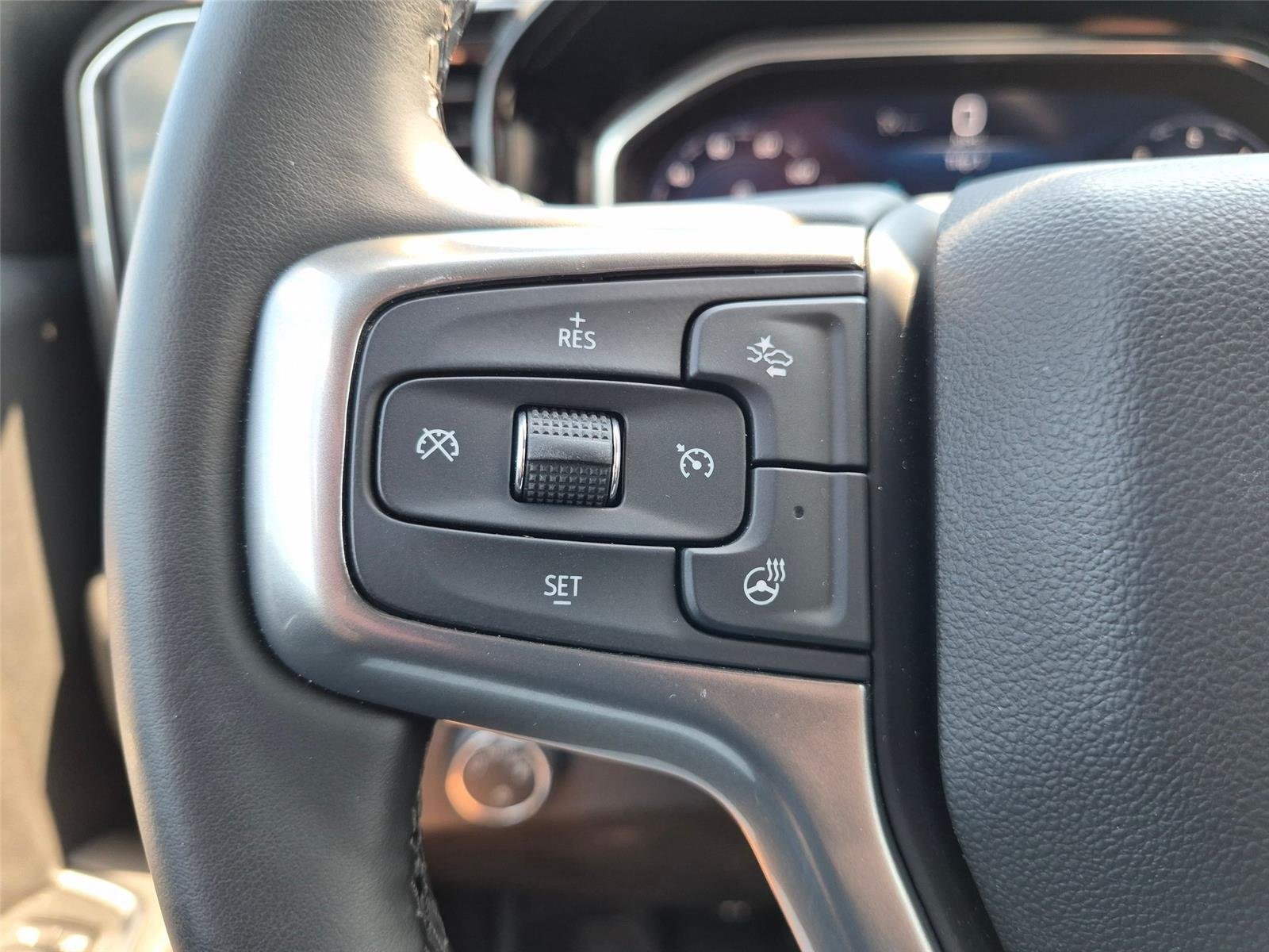 Used 2026 Cypress Gray Chevrolet LT image 17