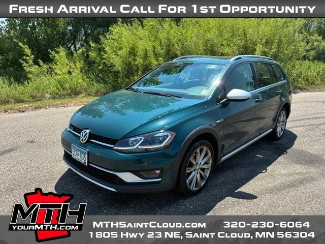 Used 2019 Green Volkswagen TSI S image 4